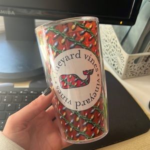 Vineyard vines Christmas cup